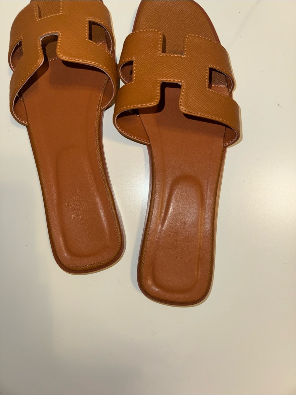 Luxury inspired brown slip on sandals size US 9 - Picture 3 of 5